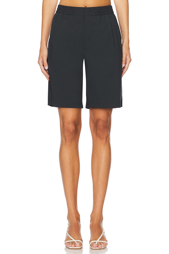 WAO Relaxed Nylon Pleated Short